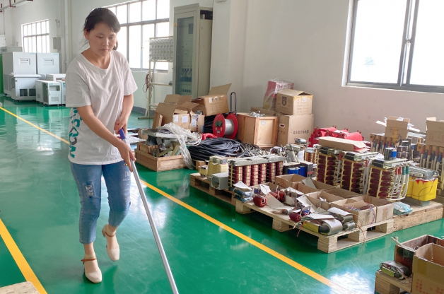 【榜樣的力量】一絲不茍、兢兢業(yè)業(yè)是最美的你！
