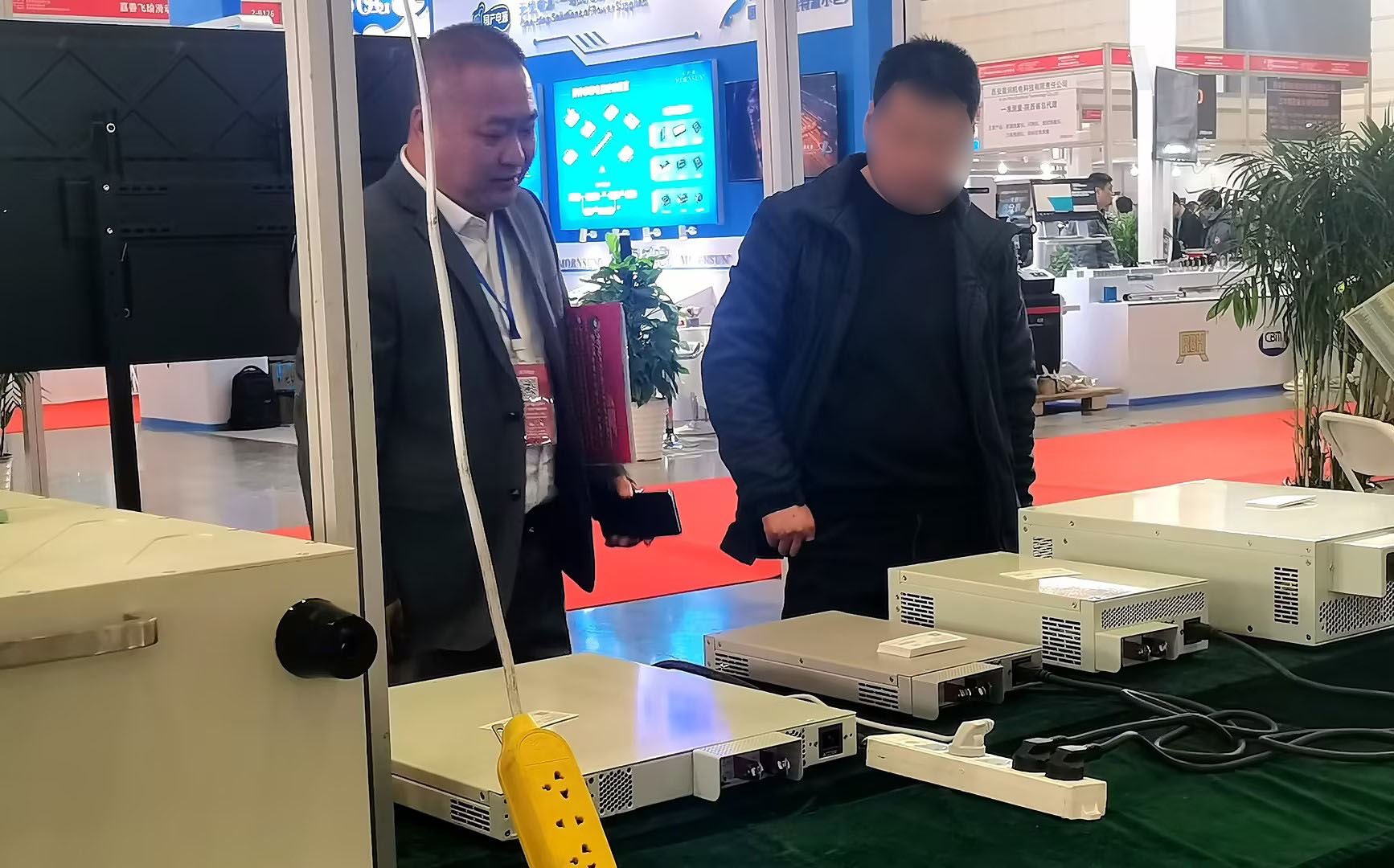 西安埃克森電源亮相西部制博會(huì): 以創(chuàng)新產(chǎn)品與精準(zhǔn)服務(wù)贏得行業(yè)矚目
